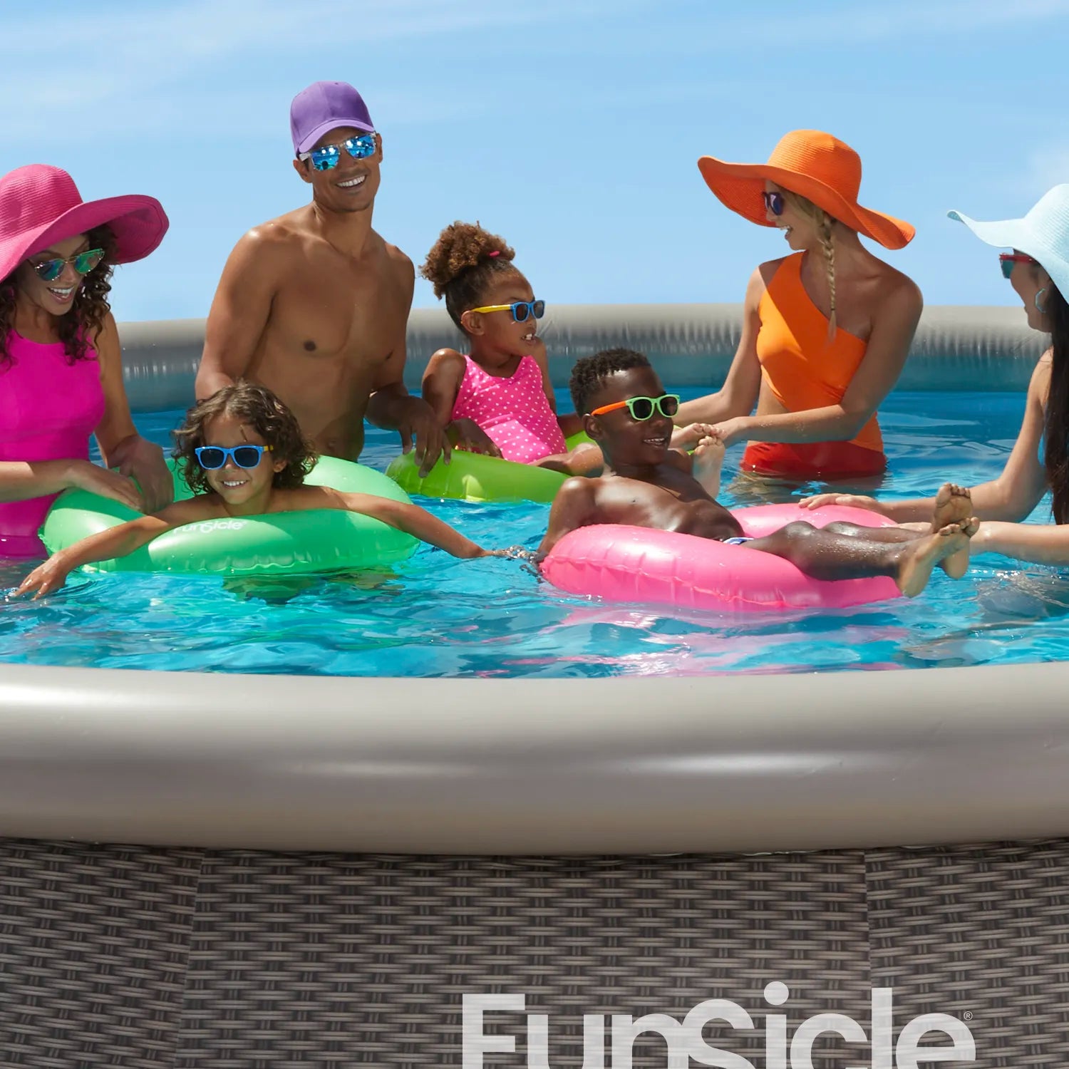 Funsicle 14 ft QuickSet Designer Pool - Dark Double Rattan close up view with people